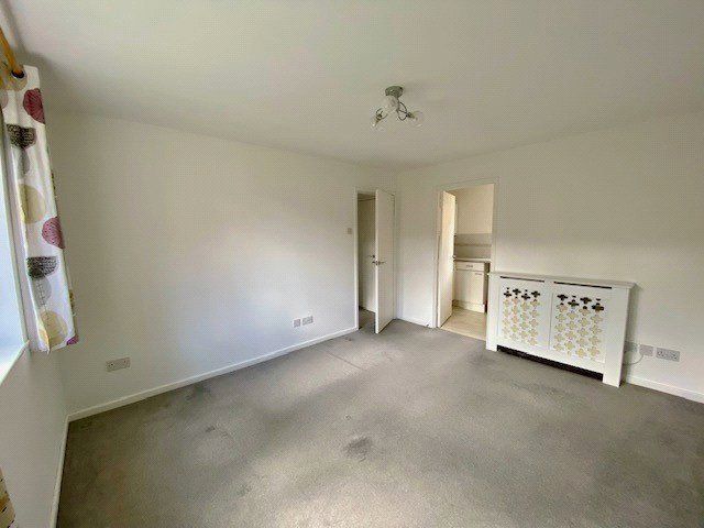 Property photo 2 of 13 Picture No. 20