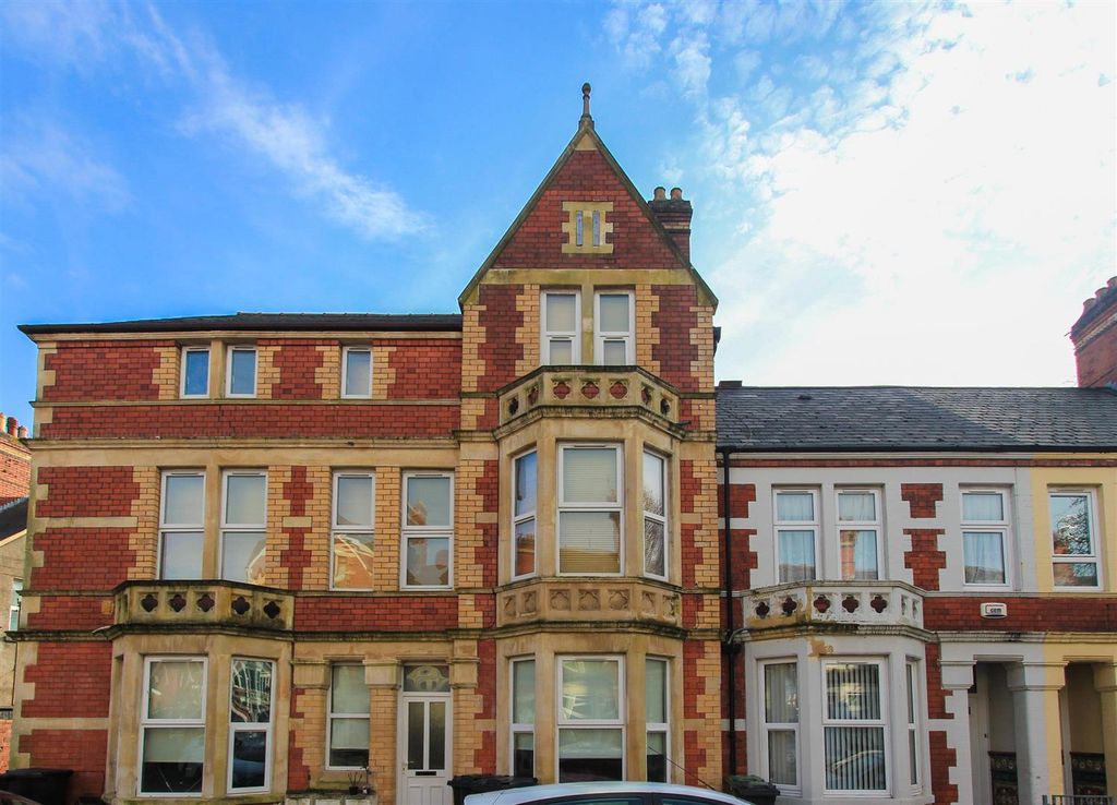 Property photo 1 of 7