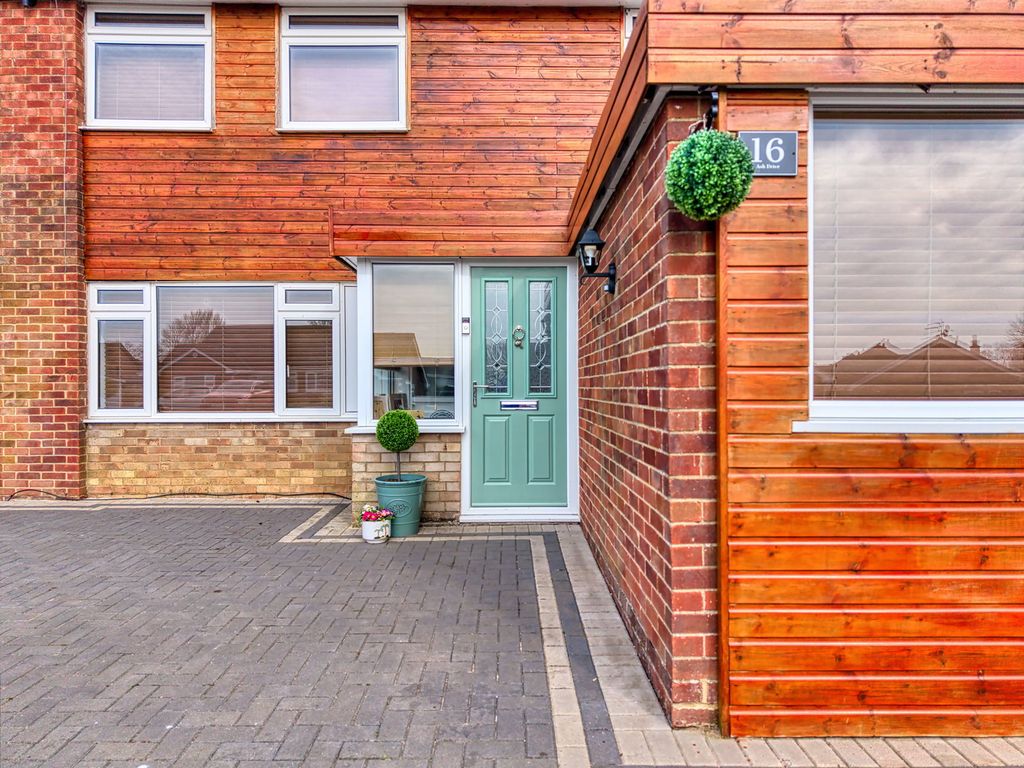 Property photo 3 of 27