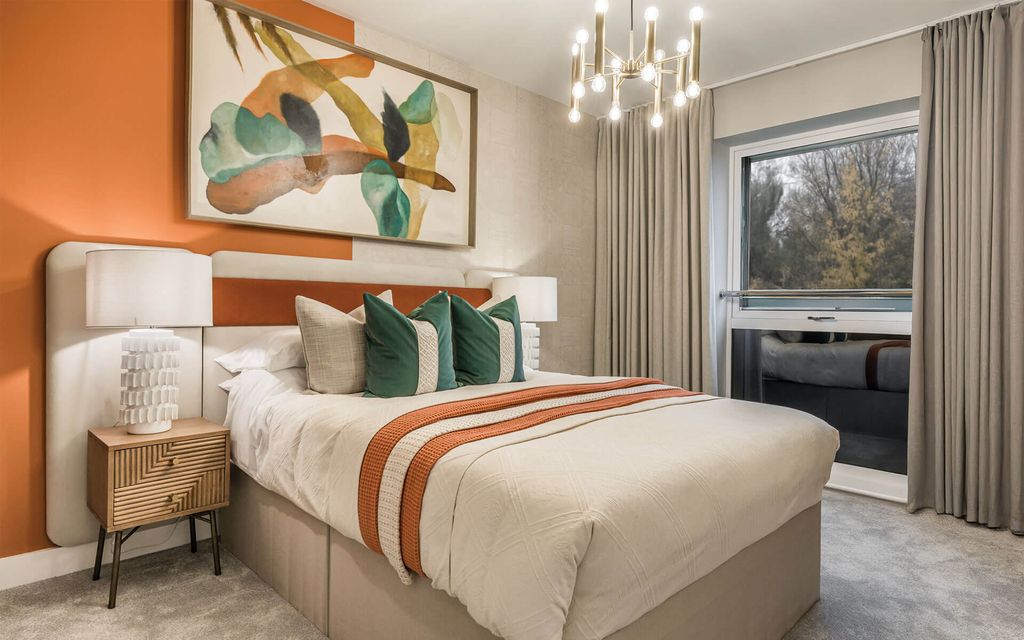 Property photo 1 of 15 Bedroom 2