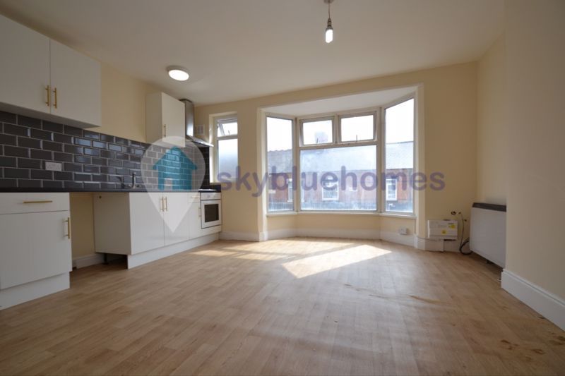 Property photo 2 of 5 Photo 8