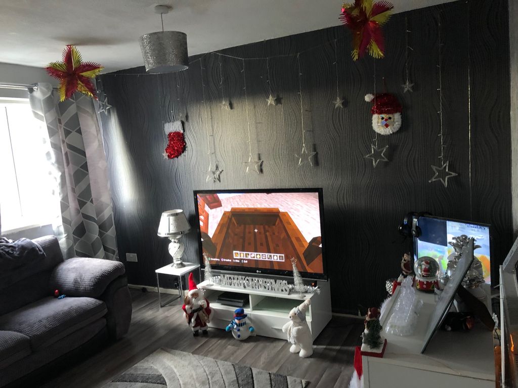 Property photo 2 of 9