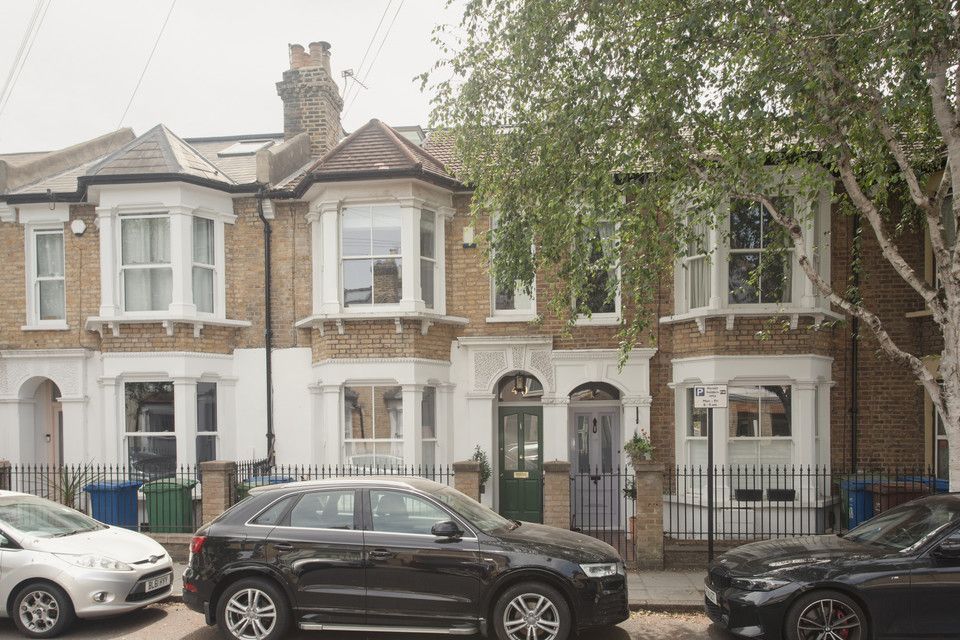Property photo 2 of 37