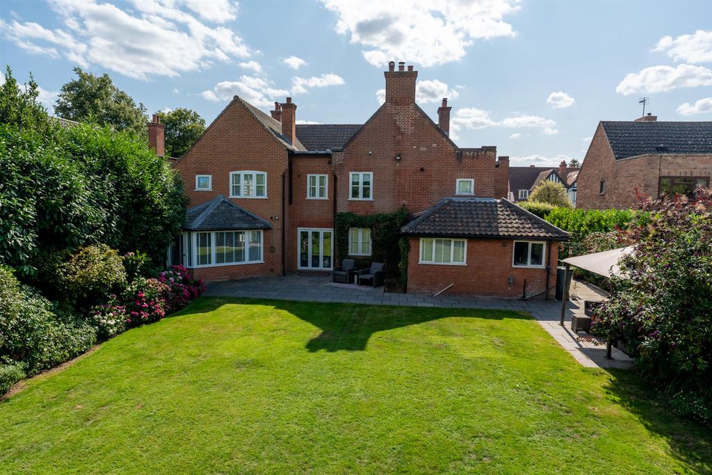 Property photo 2 of 50 1-Eatonrd-009.Jpg