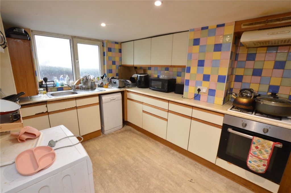 Property photo 2 of 13 Picture No. 09