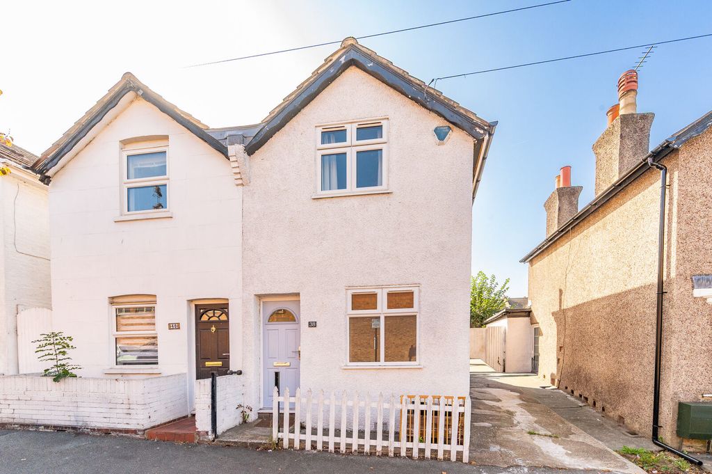 Property photo 1 of 14