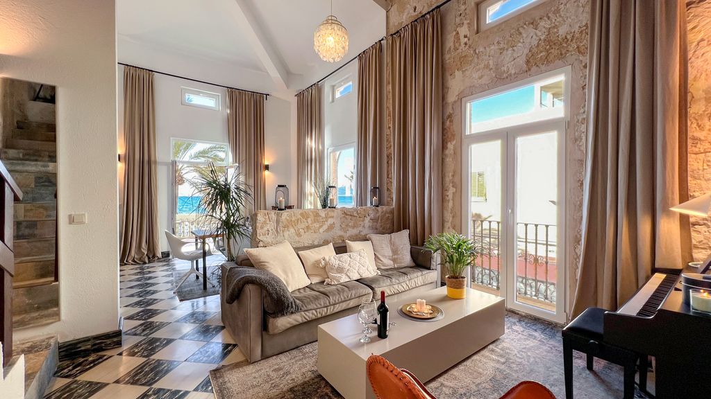 Property photo 1 of 26 002.Jpg