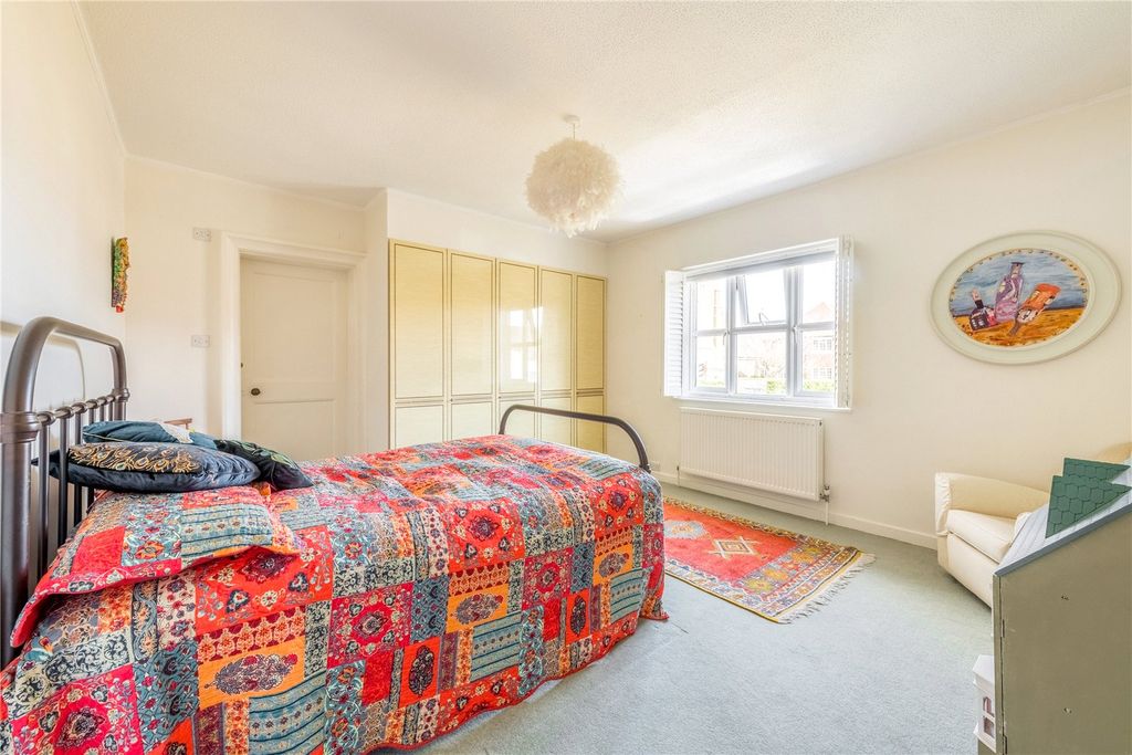 Additional image 14 of 2 bed flat for saleDyke Road, Hove, East Sussex BN3