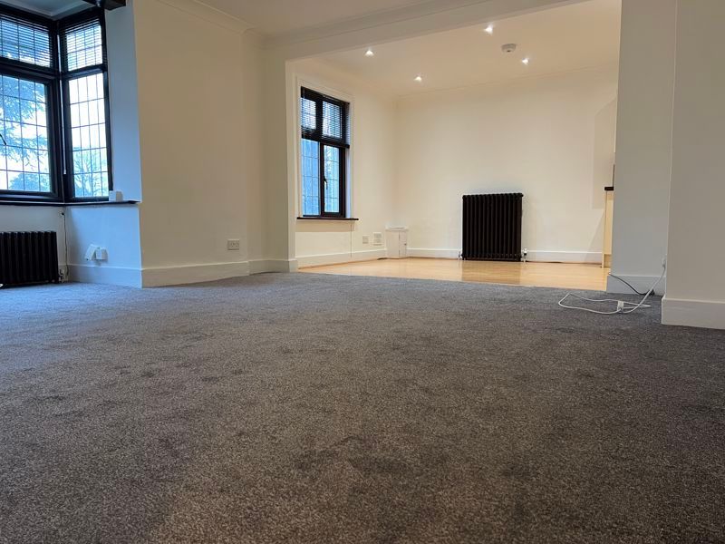 Property photo 2 of 13 Photo 9