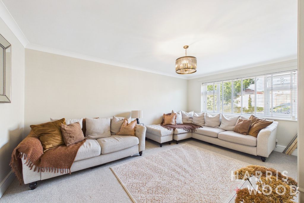 Property photo 2 of 24 5538992