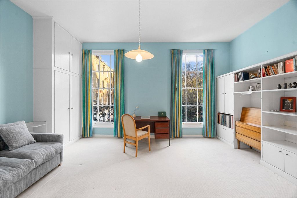 Property photo 2 of 13 Picture No. 15