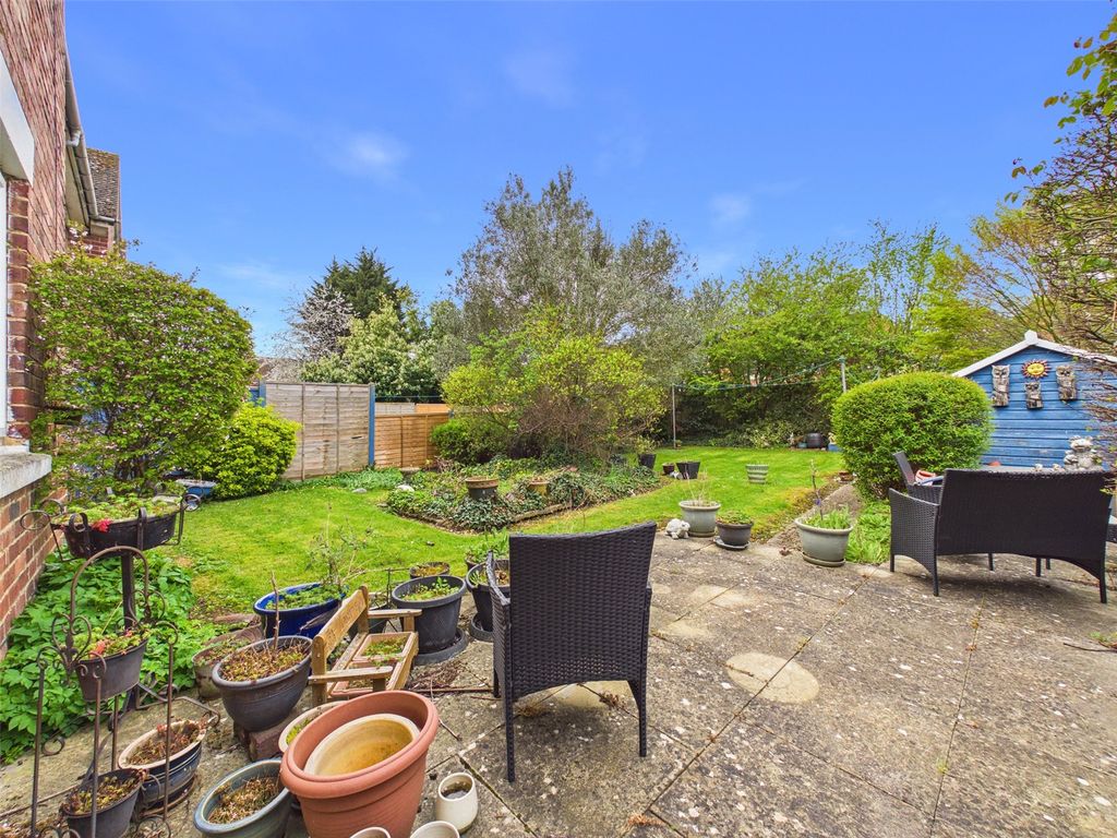 Property photo 2 of 12 Picture No. 03