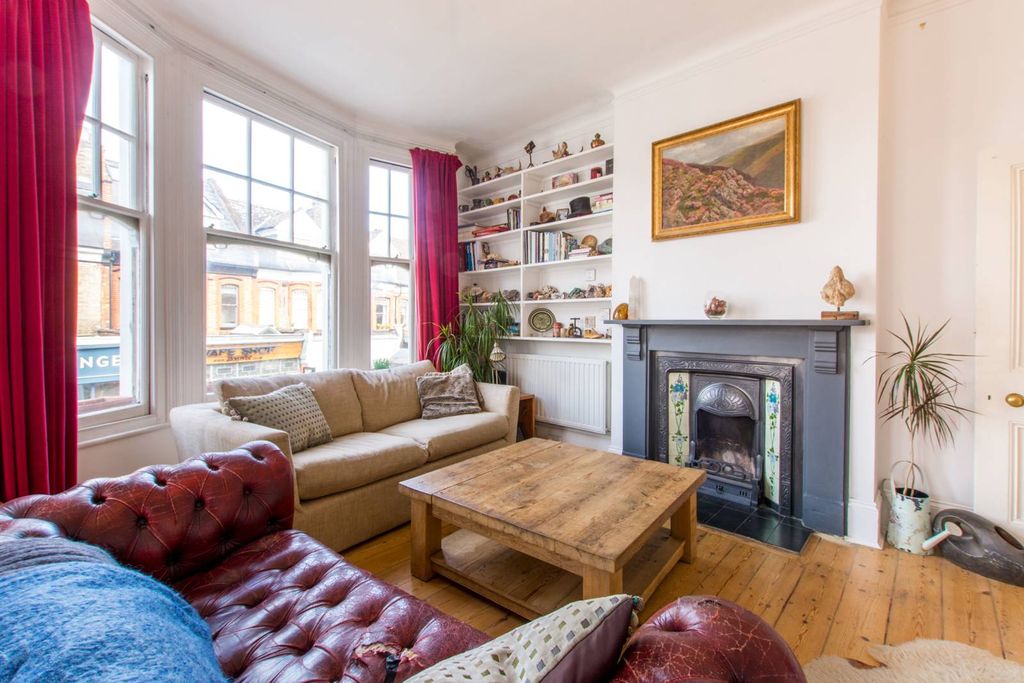 Property photo 1 of 13