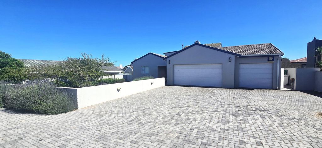 Property photo 1 of 54