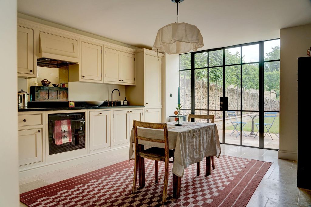 Additional image 15 of 6 bed detached house for saleGlebe House, Sapperton, Gloucestershire GL7