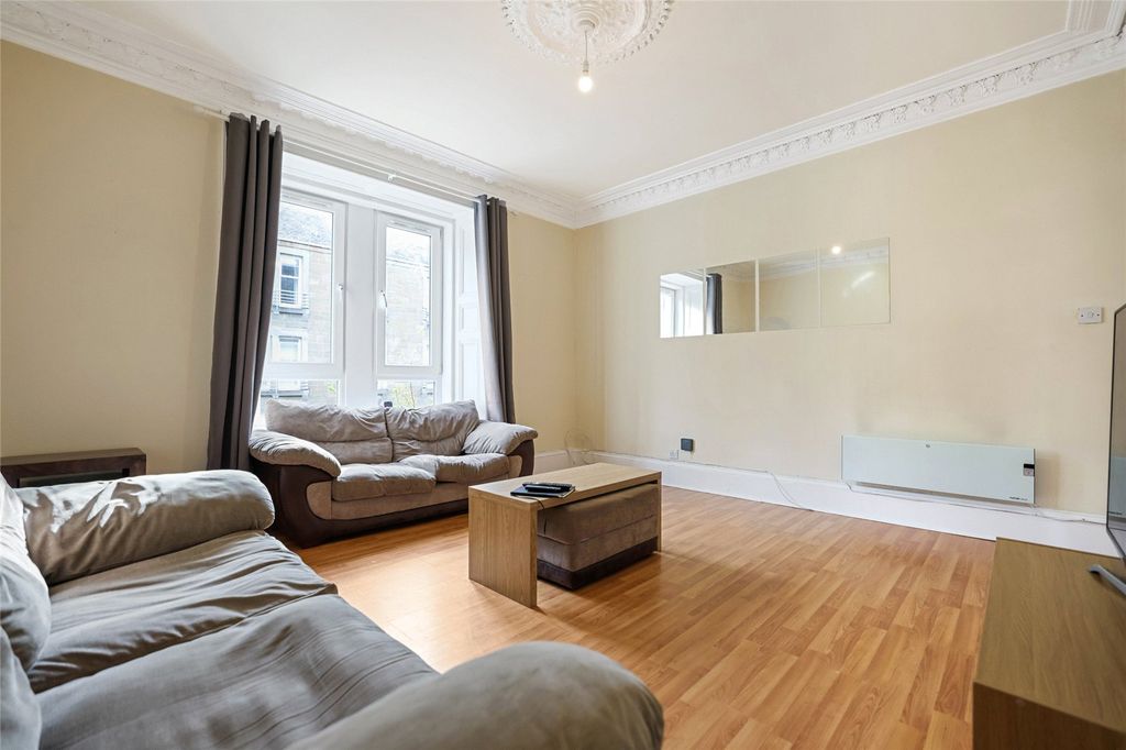 Property photo 2 of 18 Picture No. 02