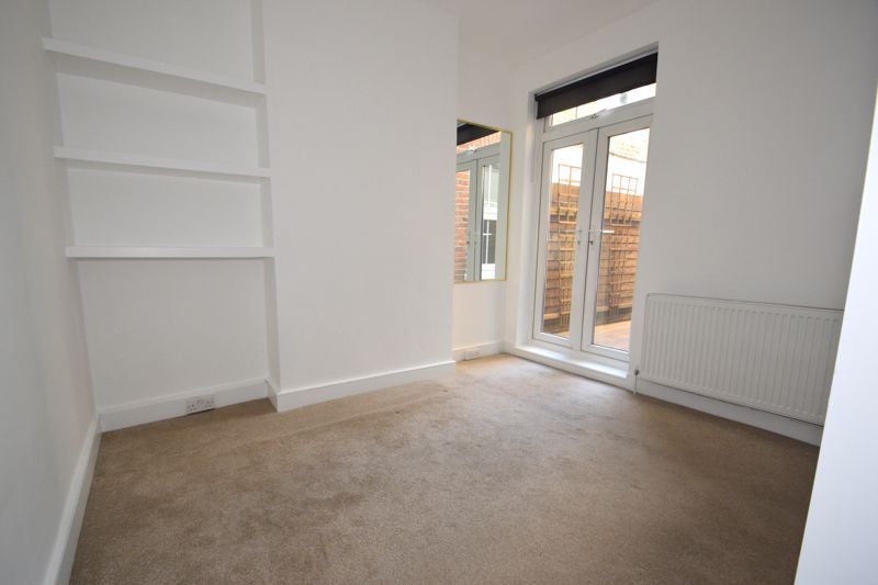 Property photo 3 of 11 Photo 19