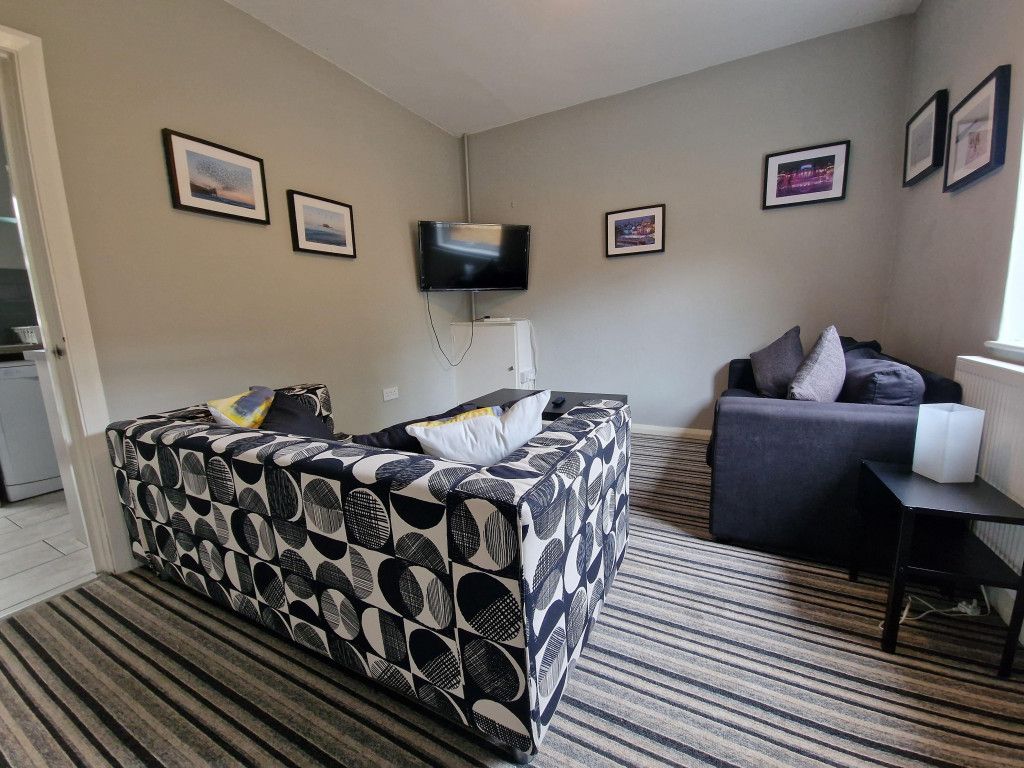 Property photo 2 of 24