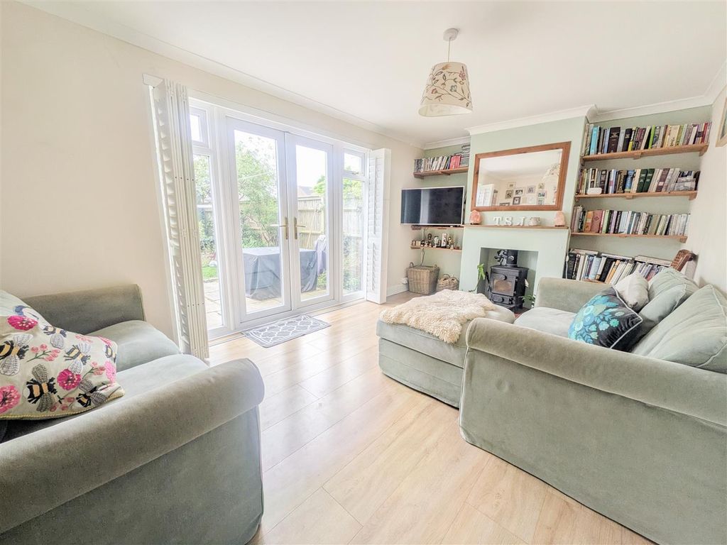 Property photo 2 of 15