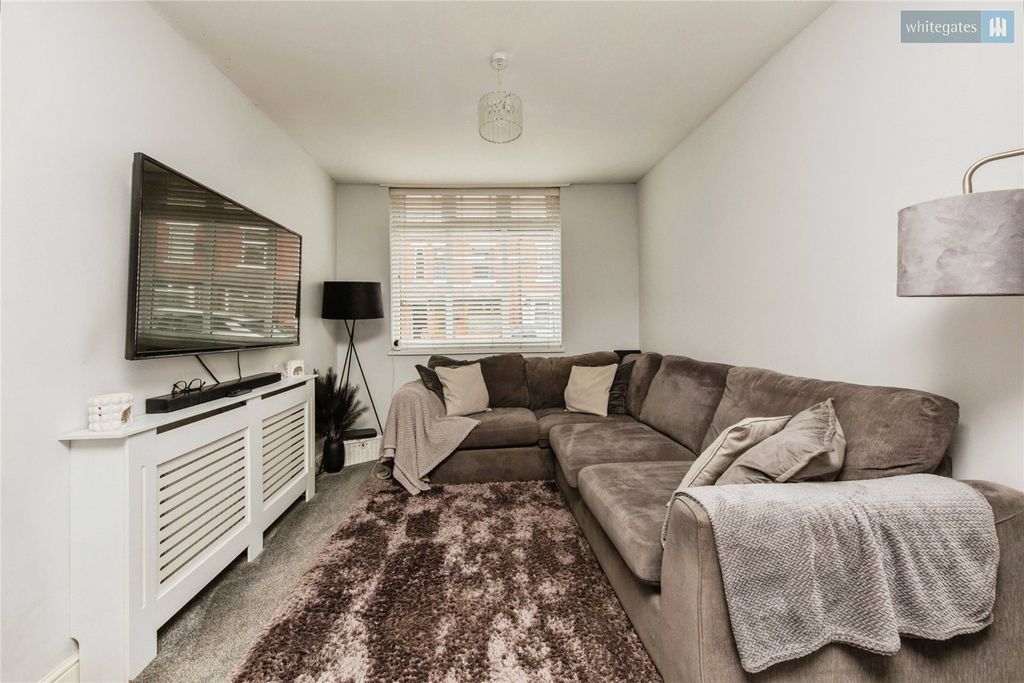Property photo 3 of 17 Picture No. 05