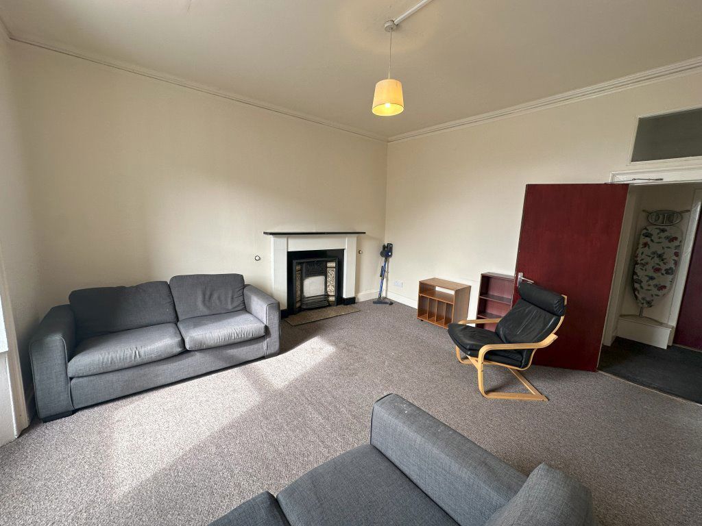 Property photo 3 of 4