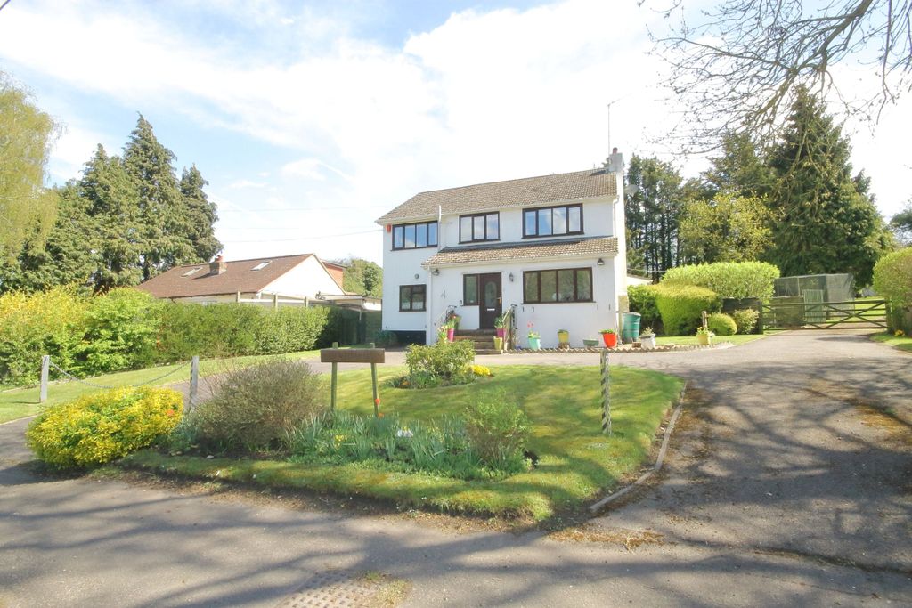 Property photo 1 of 32