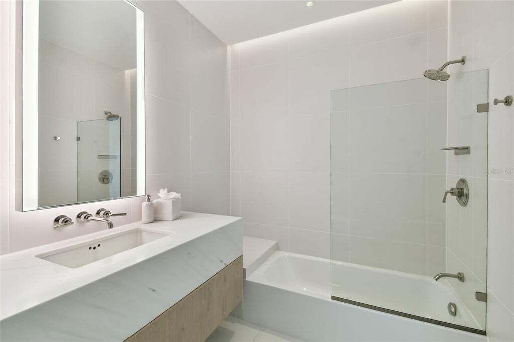 Property photo 3 of 3 <Alttext/>