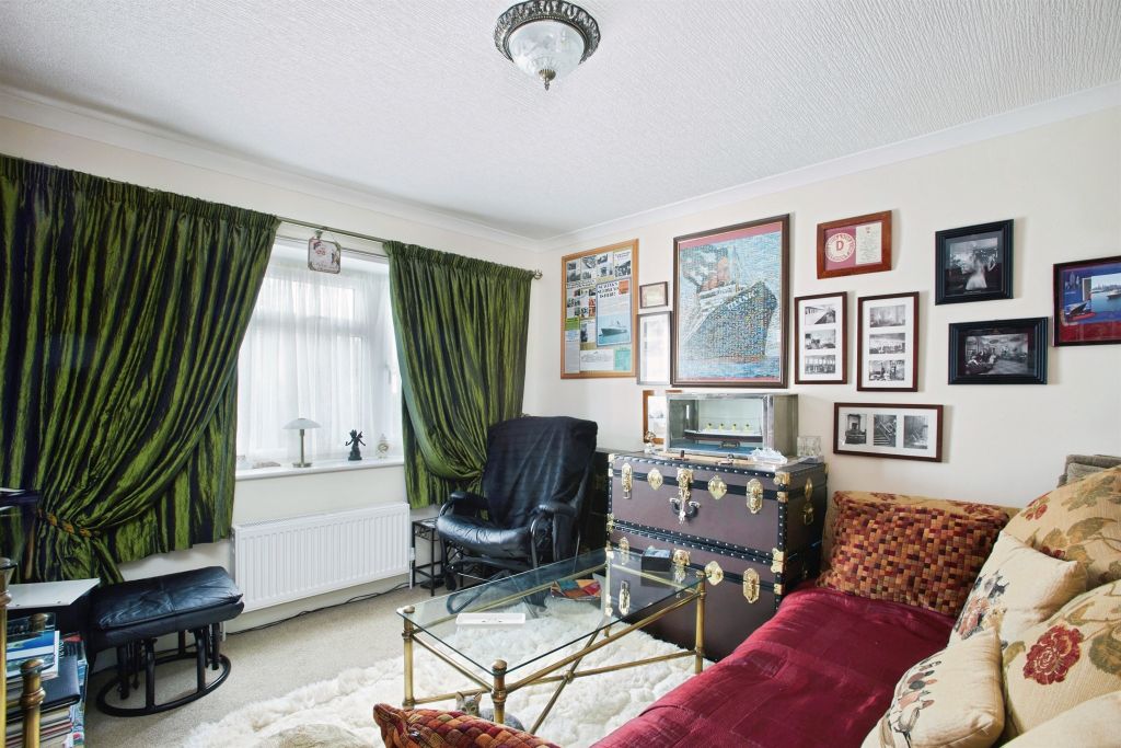 Property photo 3 of 13