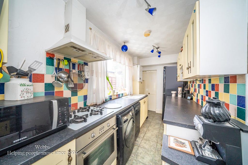 Property photo 3 of 27 Webbs-15.Jpg