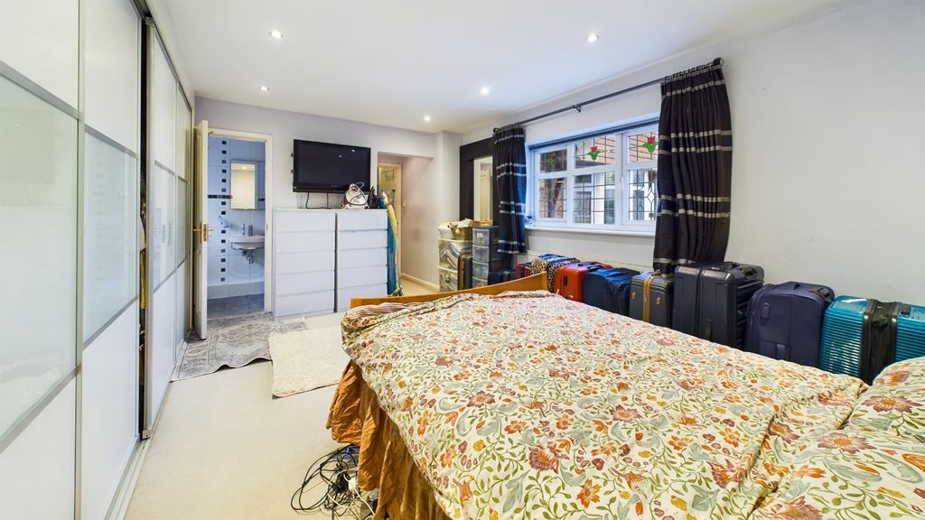 Additional image 16 of 5 bed detached house for saleMerlin Way, Mickleover, Derby, Derbyshire DE3