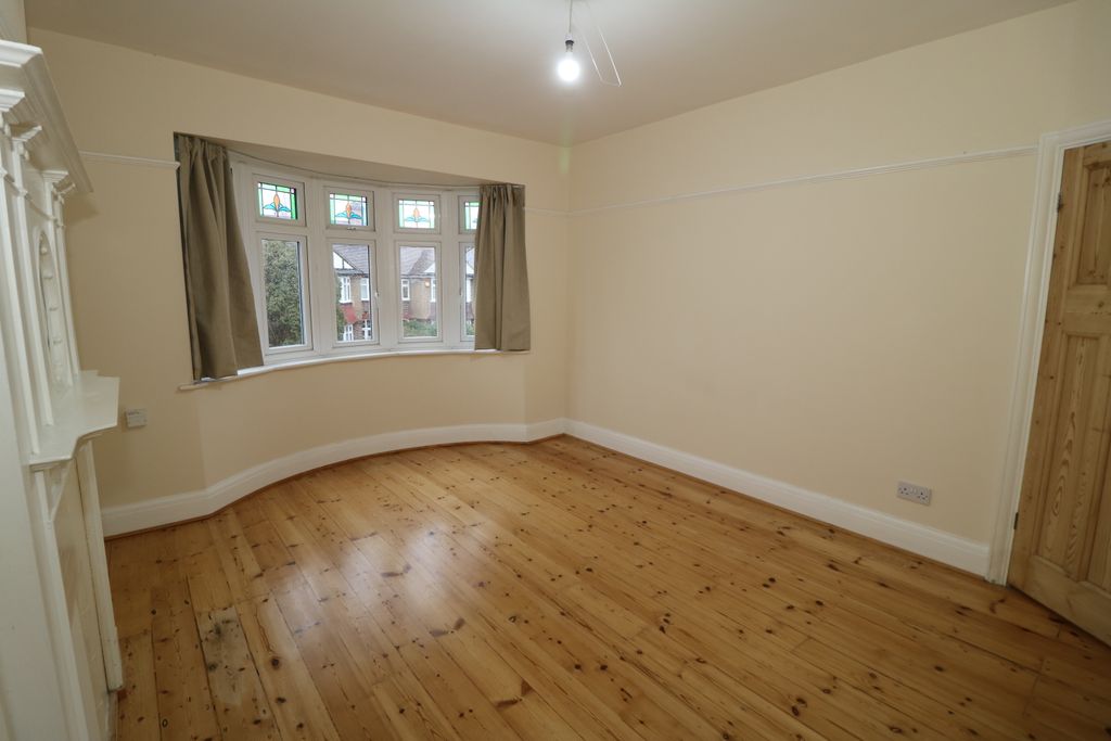 Property photo 2 of 23