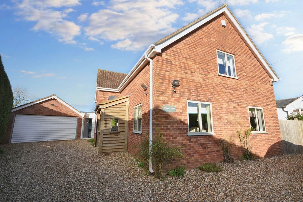 Property photo 1 of 37