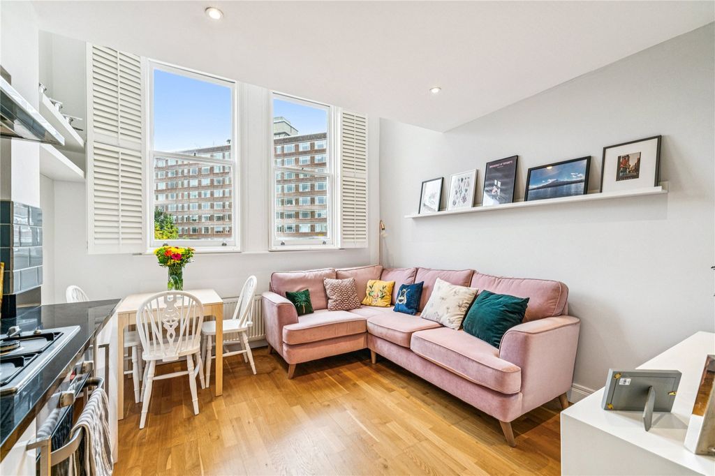 Property photo 1 of 8 Picture No. 19