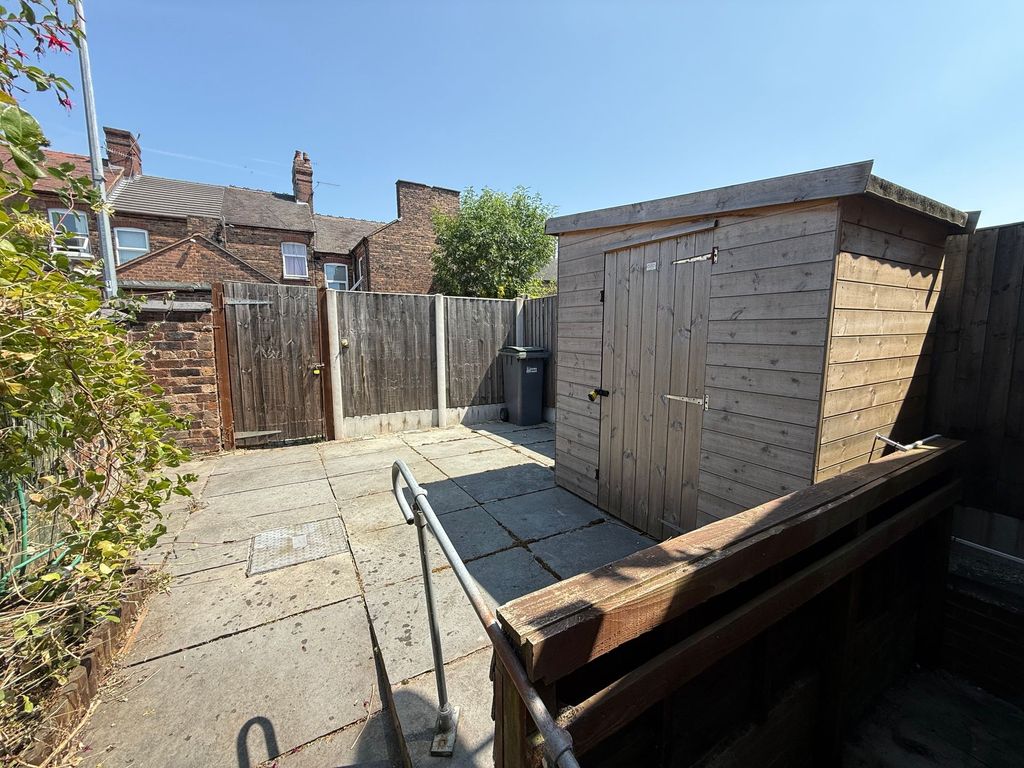 Property photo 3 of 11