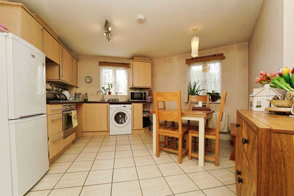 Property photo 3 of 9