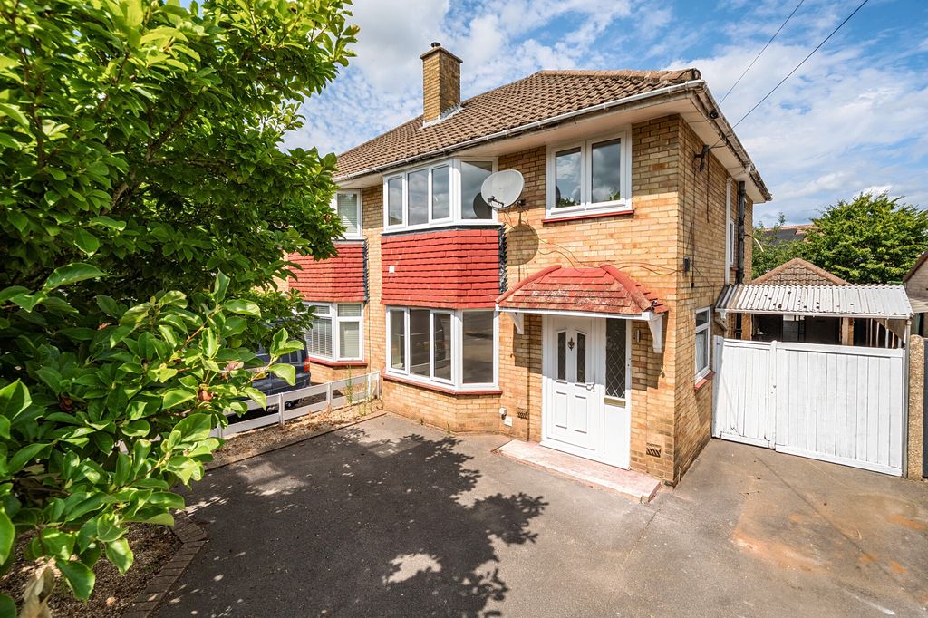 Property photo 1 of 13