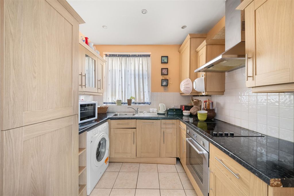 Property photo 2 of 12 Dsc_1568-Edit.Jpg