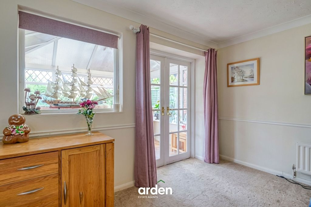 Property photo 3 of 18