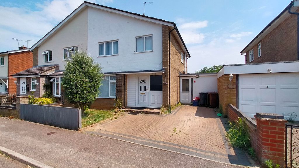 Property photo 1 of 17 Image