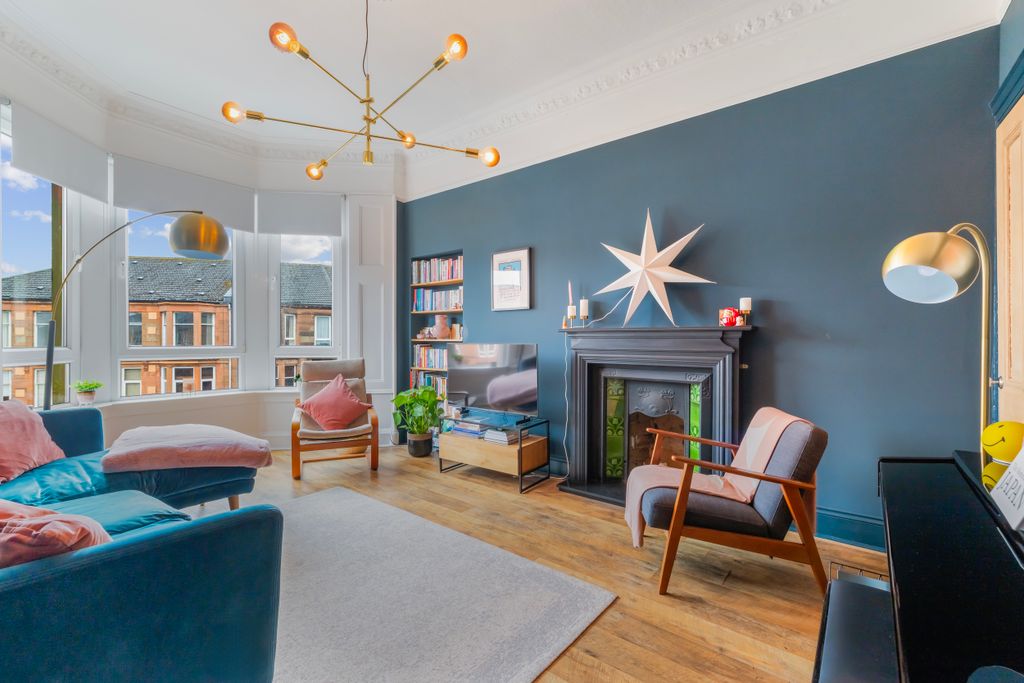 Property photo 3 of 27