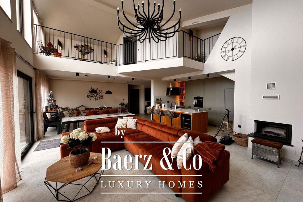 Property photo 3 of 30