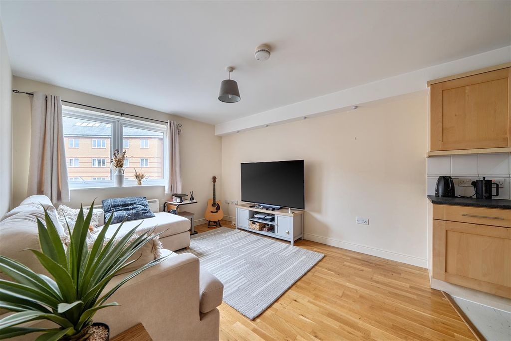 Property photo 2 of 14 1435115 (5).Jpg