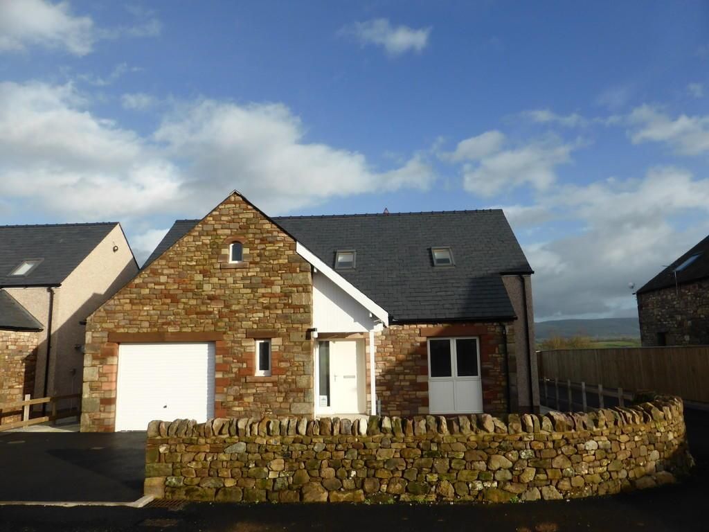 Property photo 1 of 34 14900_100315003935_Img_19_0000.Jpg