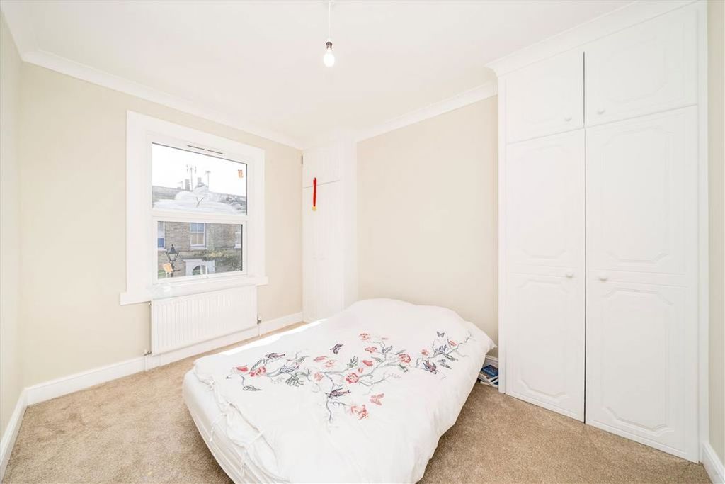 Property photo 3 of 8