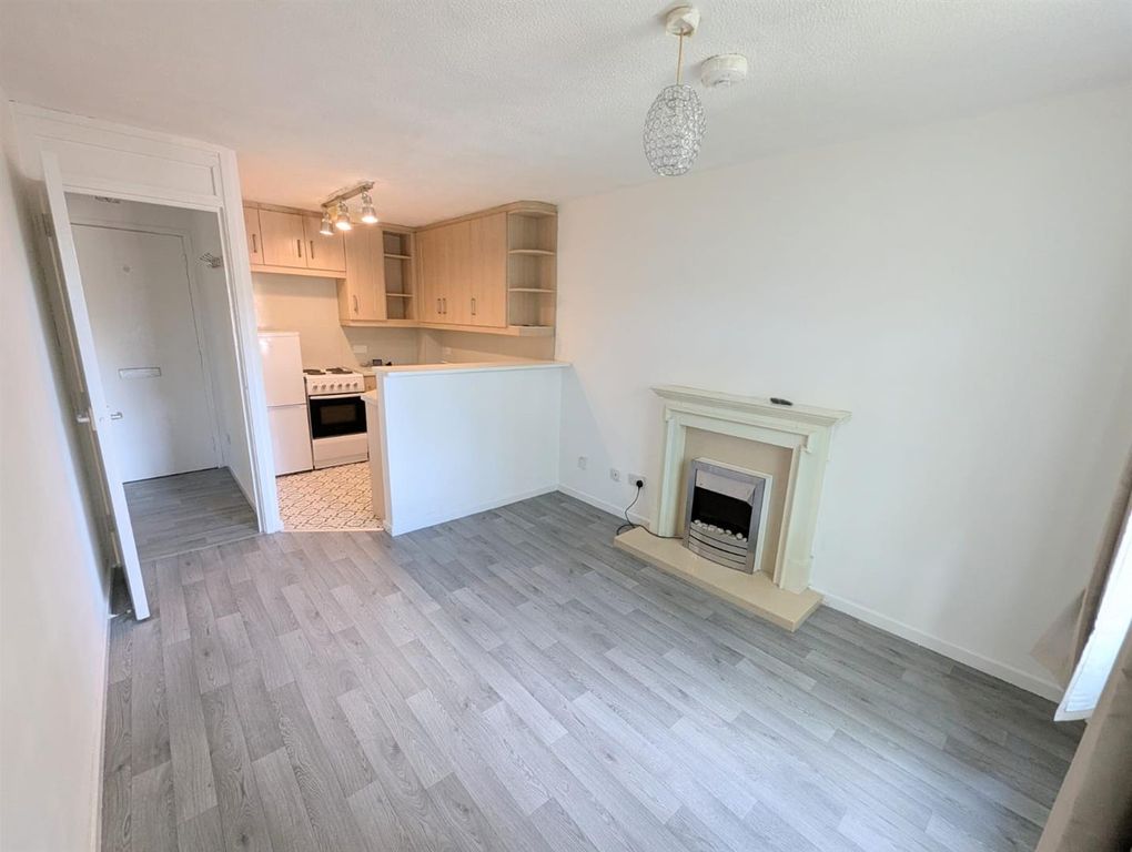 Property photo 1 of 4 639Ef36F-A4Fa-4E1c-A536-5812304d5103.Jpg