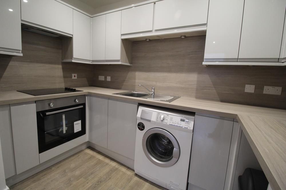 Property photo 2 of 5 Kitchen