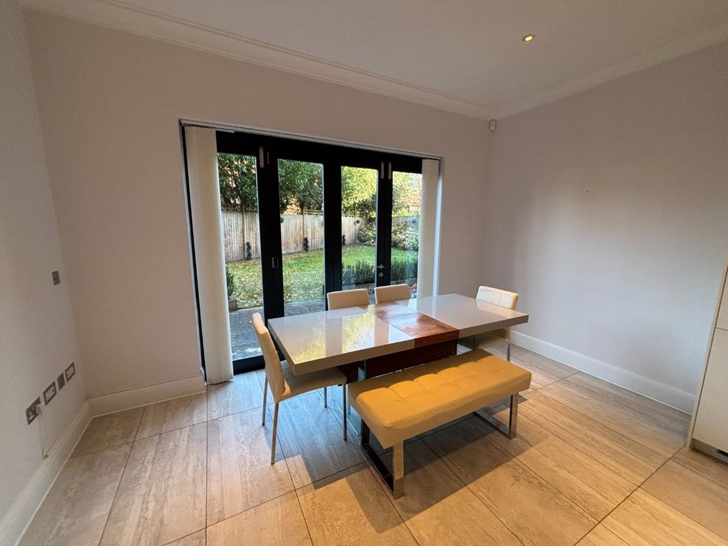 Additional image 13 of 5 bed detached house for saleHayescroft Gardens, Manchester M20