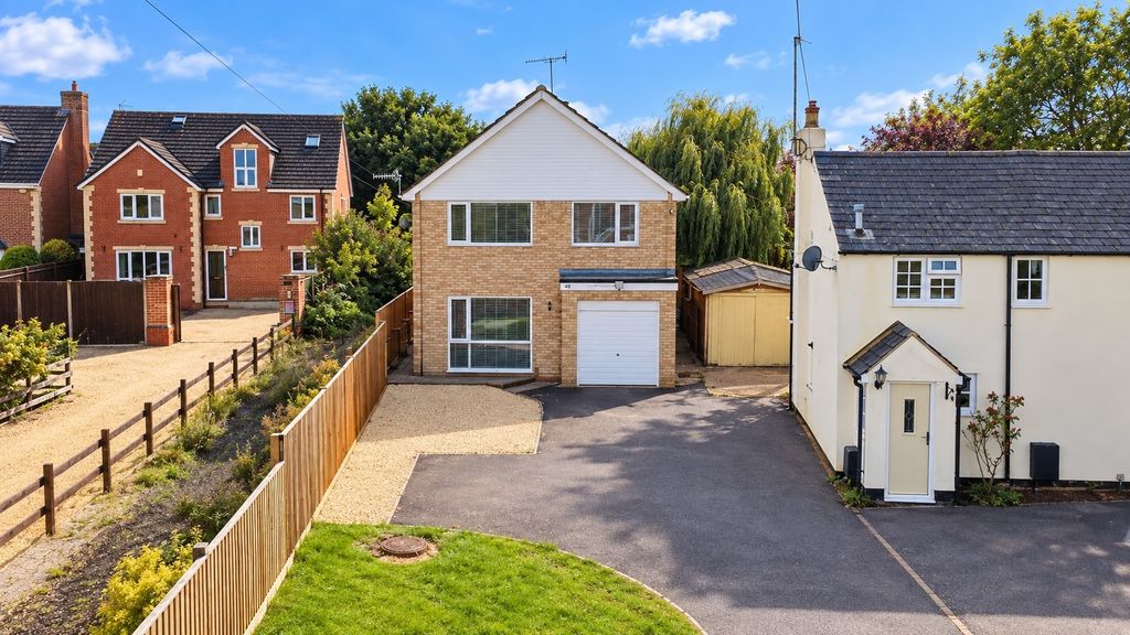 Property photo 1 of 12 4826921