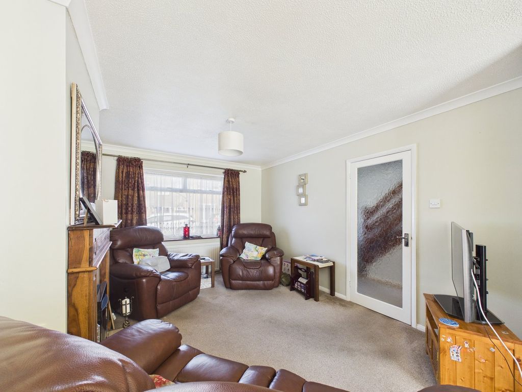 Property photo 2 of 23