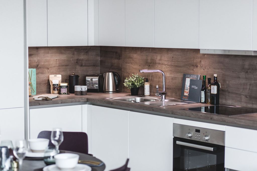 Property photo 1 of 12 Kitchen